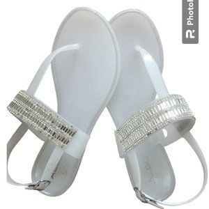 ALDO Women T-strap sandals in Size 6.